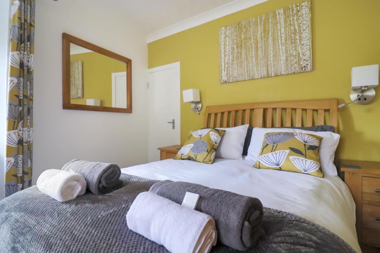 Whinstone Holiday Home In Falkland - Sleeps 8 Exterior foto