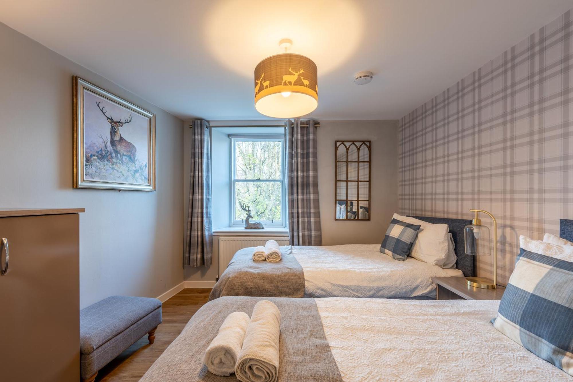 Whinstone Holiday Home In Falkland - Sleeps 8 Exterior foto